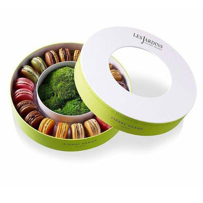 Hộp quà bánh Macaron tròn sang trọng bằng bìa giấy có khay nhựa